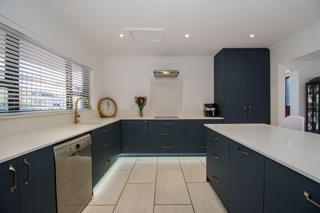 3 Bedroom Property for Sale in Heldervue Western Cape